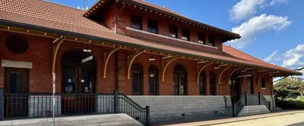 High Point Amtrak Station, Routes & Schedule