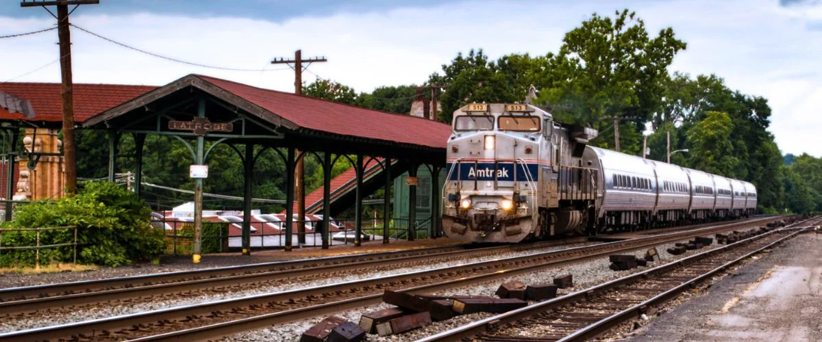 Amtrak Station Near Arnold Palmer Regional Airport (LBE)