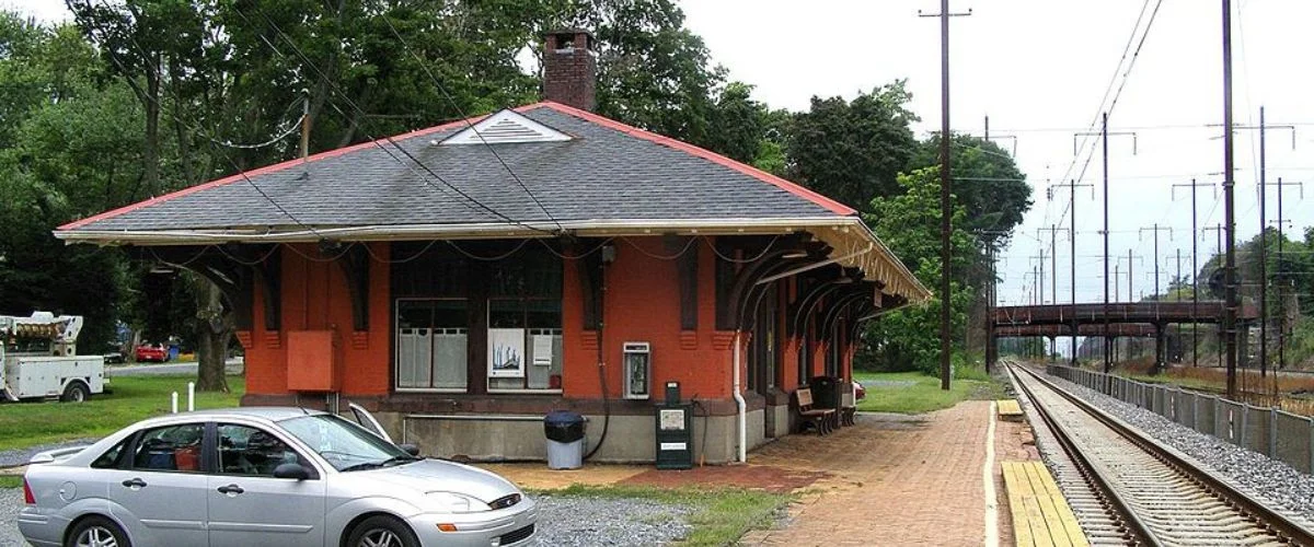 Amtrak Station Near Bradford Regional Airport (BFD)