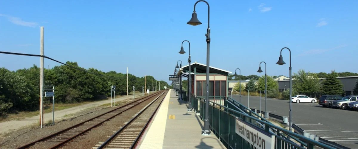 Amtrak Station Near Francis S. Gabreski Airport (FOK)