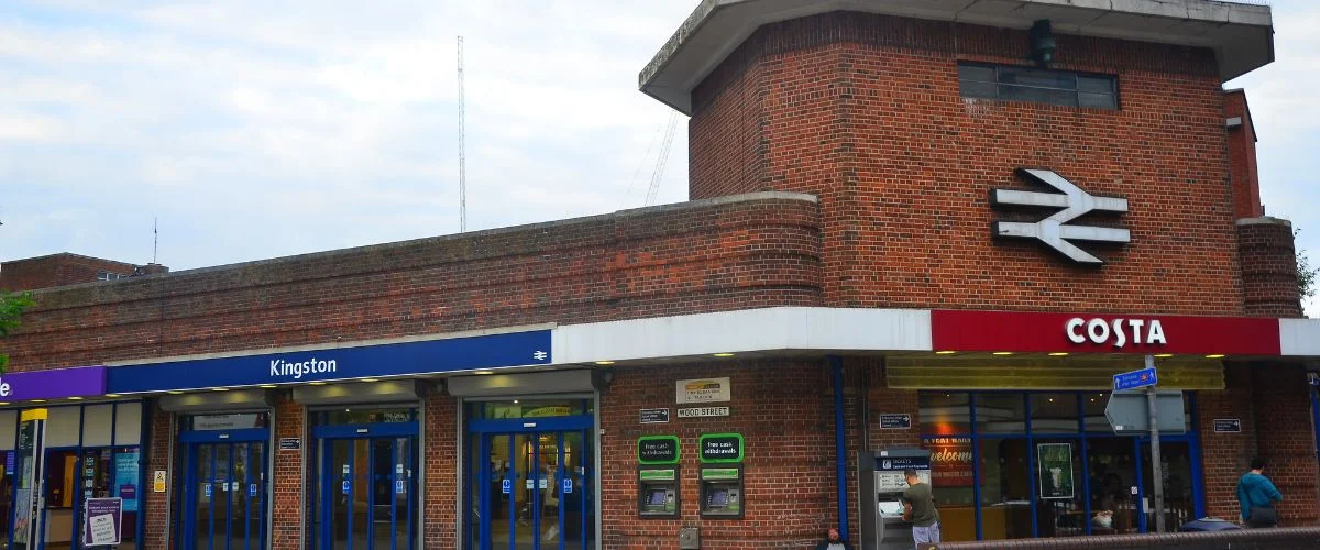 Amtrak Station near Kinston Regional Jetport at Stallings Field (ISO)