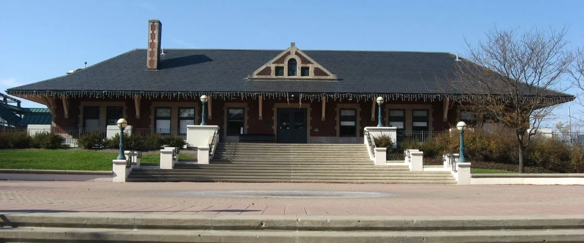 Amtrak Station Near Purdue University Airport (LAF)
