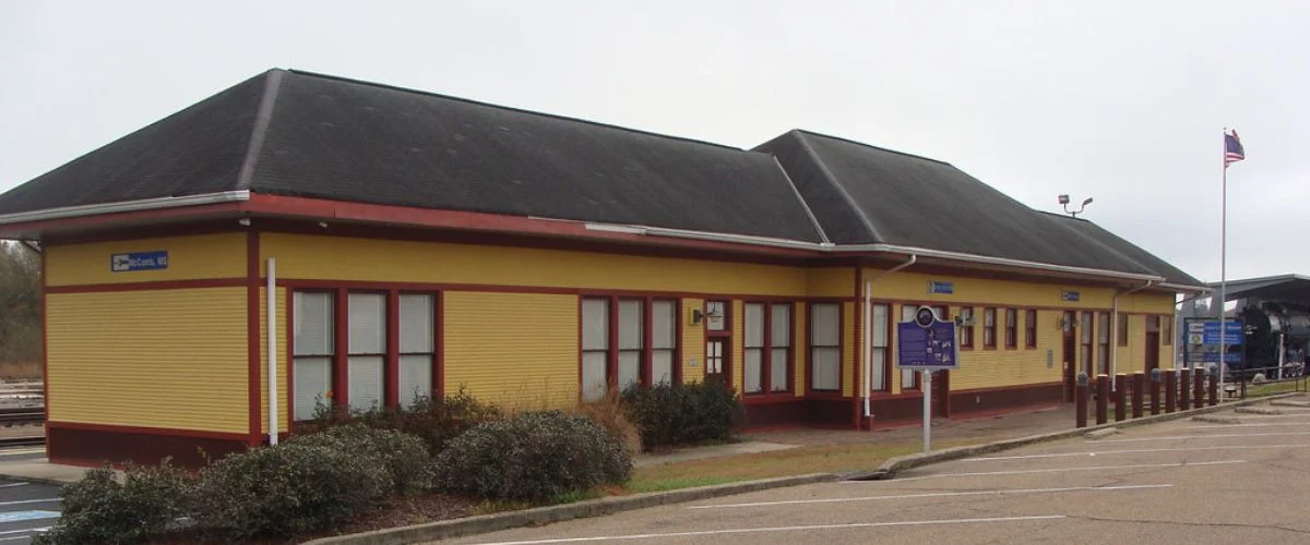 Amtrak Station near Bruce Campbell Field (DXE)