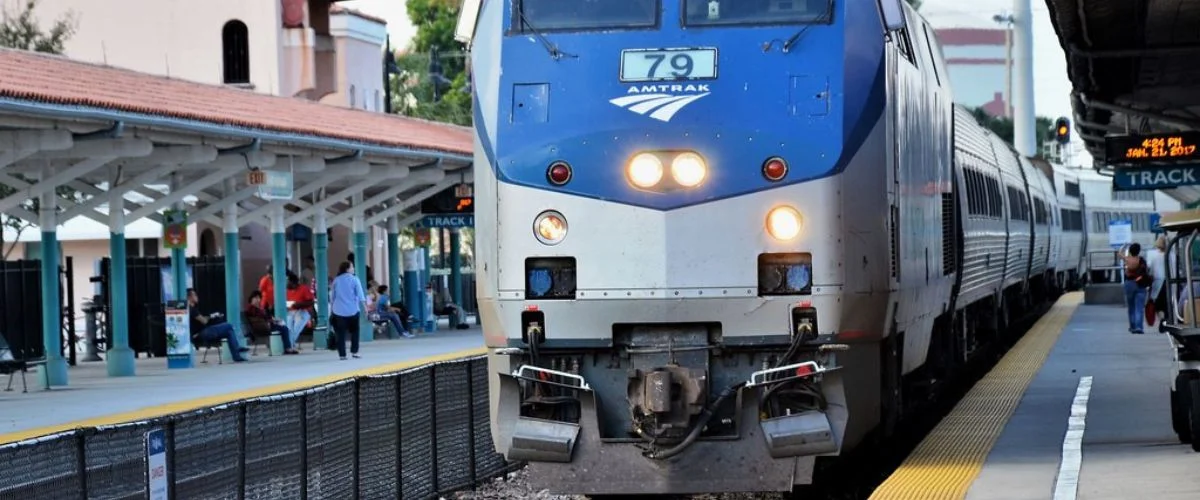 Amtrak Station Near Palm Beach County Glades Airport (PHK)