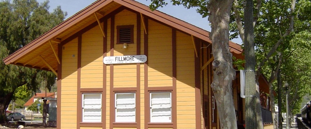 Fillmore Amtrak Station 1 855 510 3554 - Fillmore Amtrak Station.webp