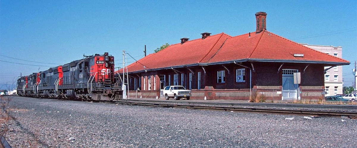 Medford Amtrak Station