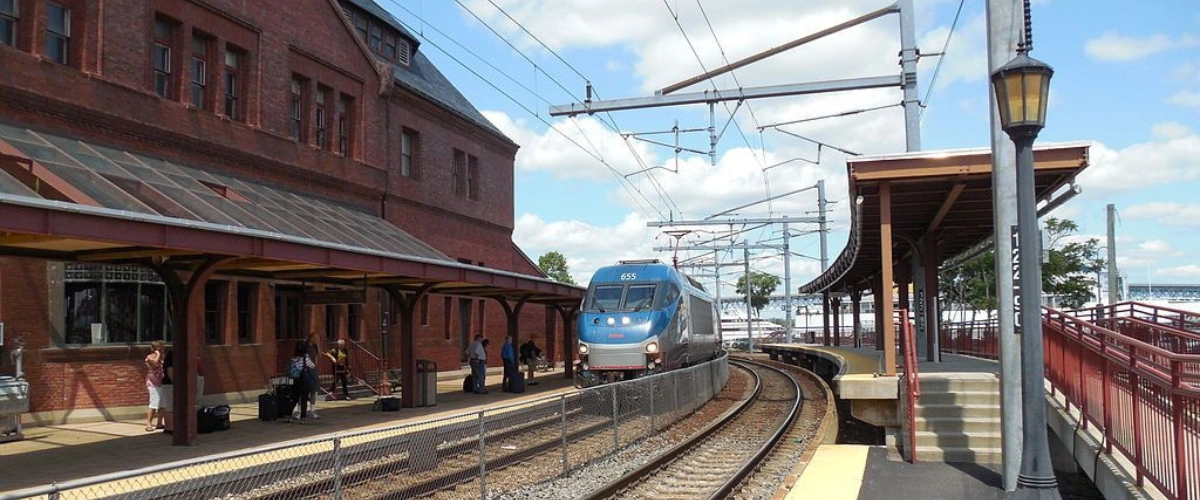 Oakland, California Amtrak Station, Routes & Schedule
