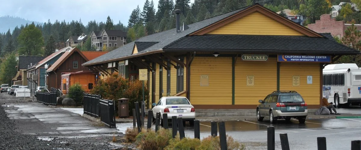 Truckee Amtrak Station, Routes & Schedule