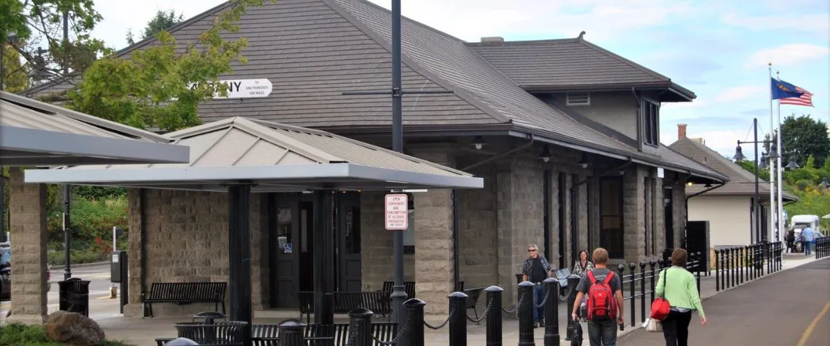 Amtrak Station Near Pacific City State Airport (PFC)